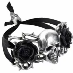 Skull And Briar Rose Bracelet 17-A96