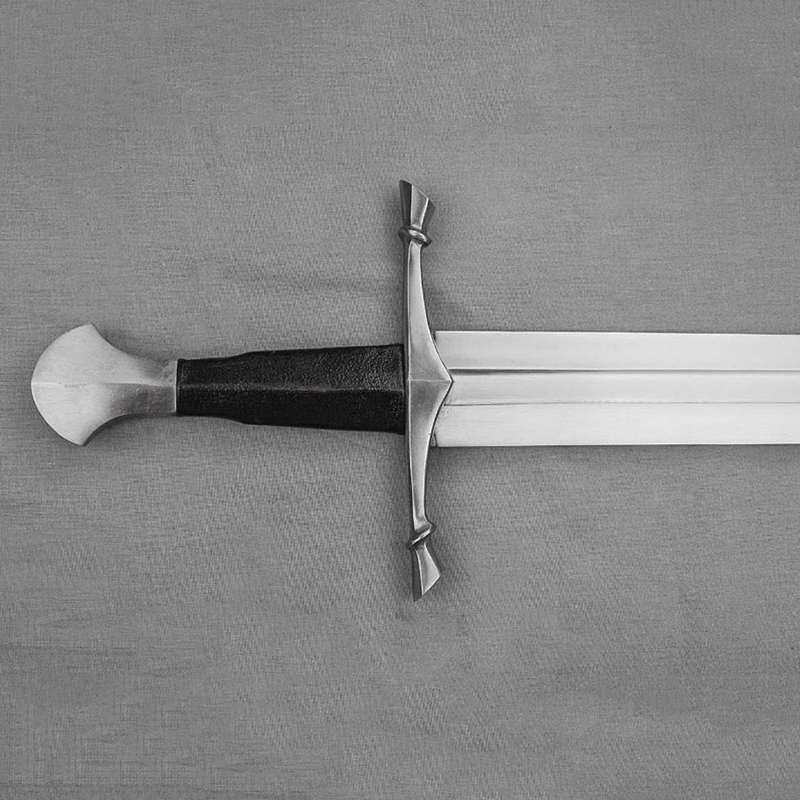 15th Century Arming Sword – 5.5mm Thick 5 15th Century Arming Sword – 5.5mm Thick - Image 3